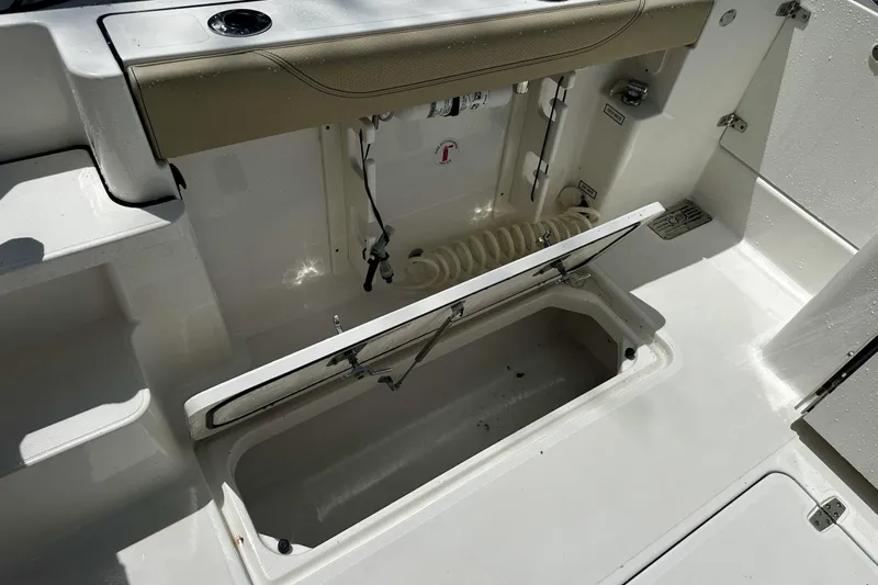  Yacht Photos Pics Pursuit 34 OS - Cockpit Storage