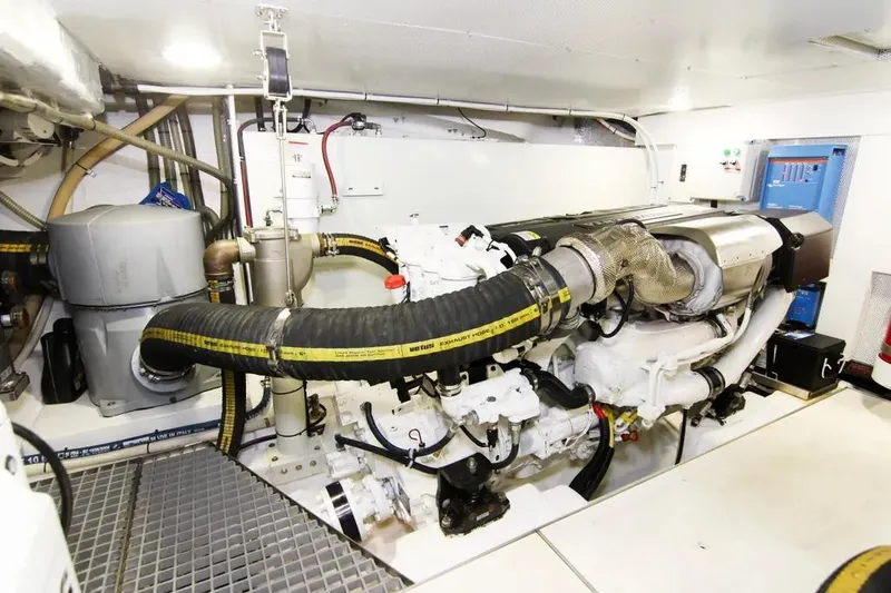 Bugsy Yacht Photos Pics Engine room of 2020 Galeon 550 Fly yacht, featuring advanced machinery and components.