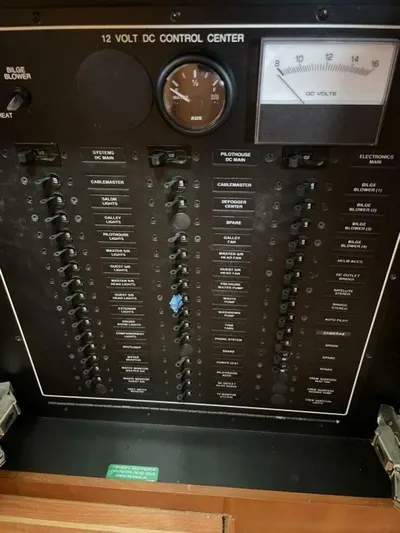 Pisco Sour Yacht Photos Pics 2006 Carver 560 Pilothouse - Image 28