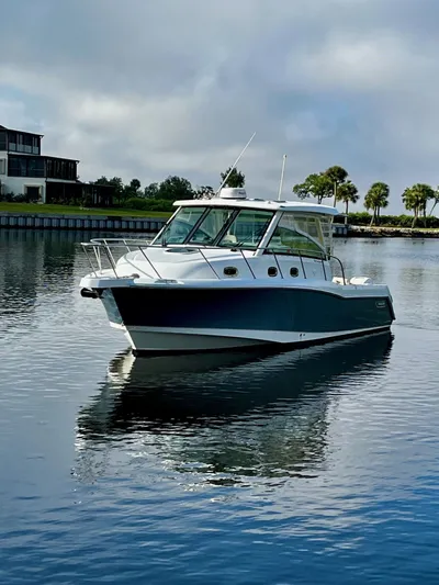 " Gone Coastal " Yacht Photos Pics 