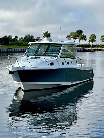 " Gone Coastal " Yacht Photos Pics 