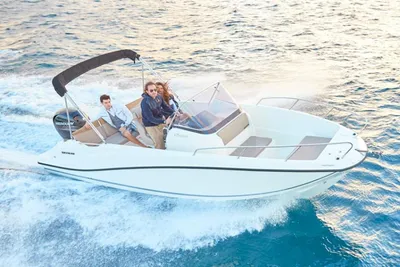 2024 Quicksilver Activ 675 Open