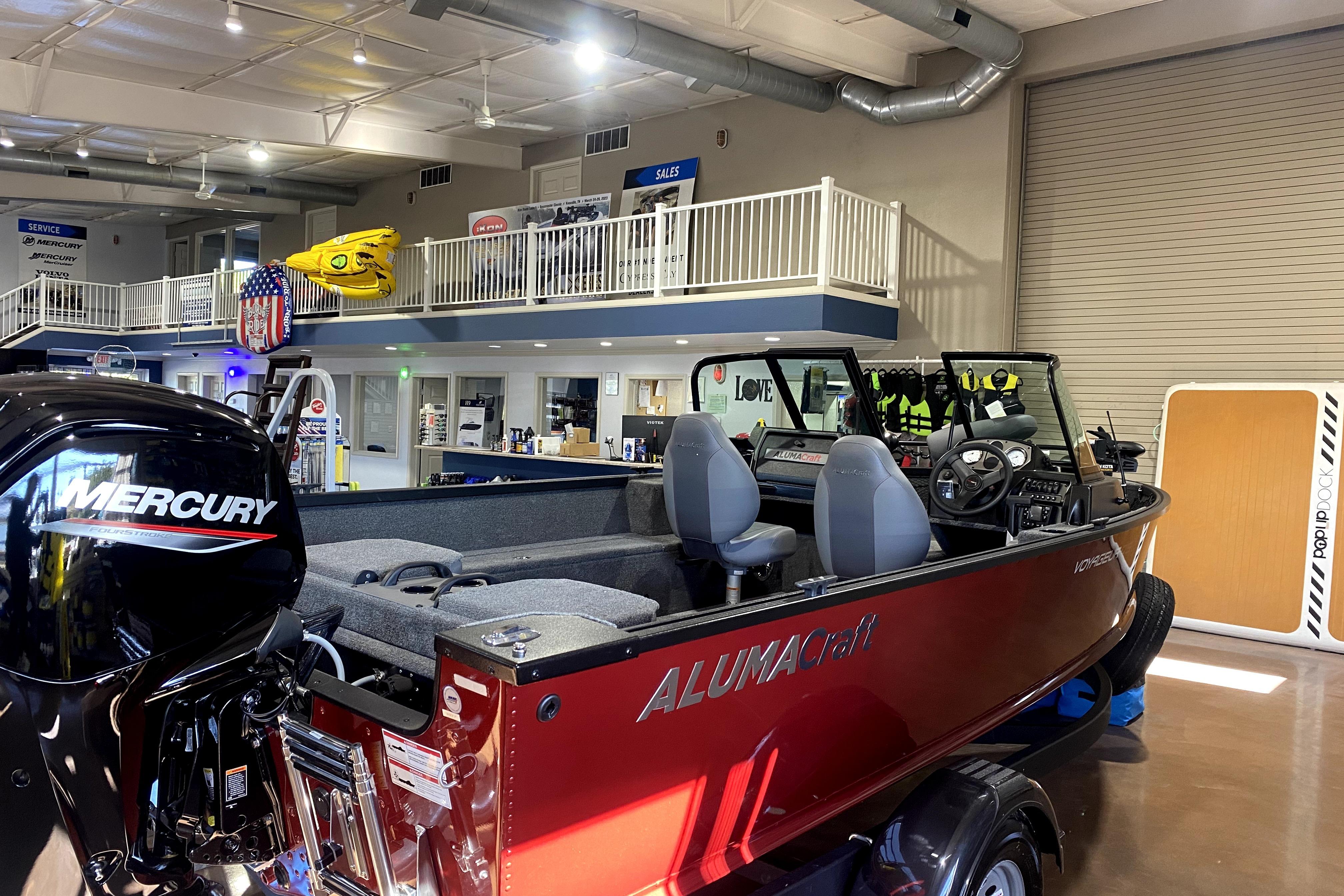 Alumacraft Voyageur 175 Sport