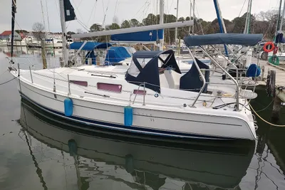 Hunter 33