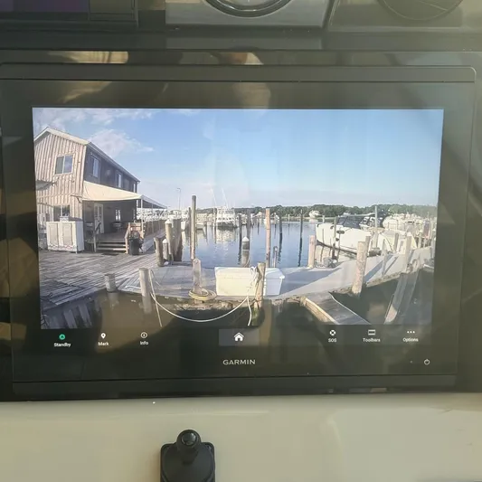 Knee Deep Yacht Photos Pics Garmin display showing marina view from 2006 Sea Ray 48 Sundancer yacht.