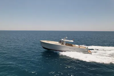2015 Alen 55