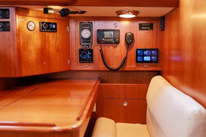 Heureka Yacht Photos Pics 