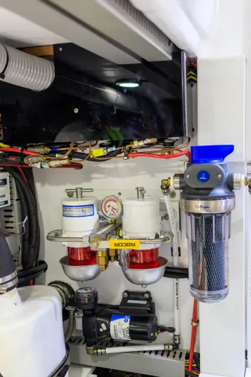 Heureka Yacht Photos Pics 