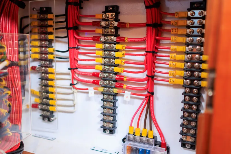 Heureka Yacht Photos Pics 