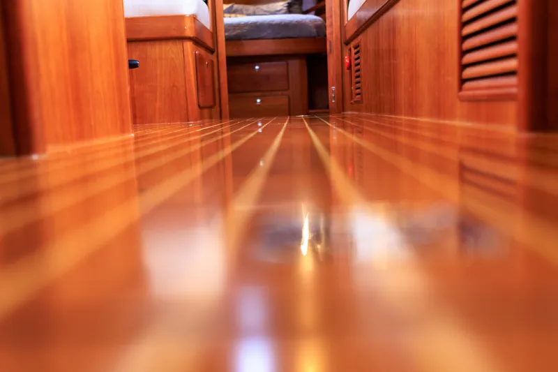 Heureka Yacht Photos Pics 