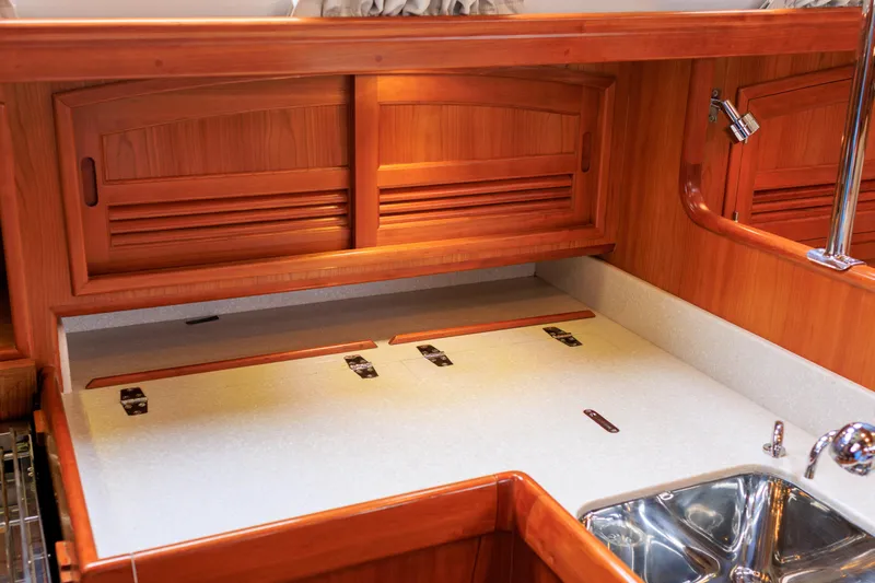 Heureka Yacht Photos Pics 