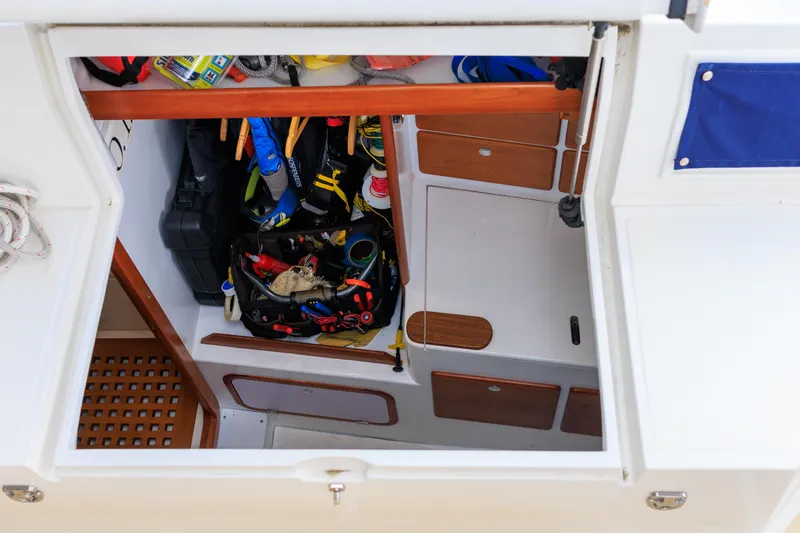 Heureka Yacht Photos Pics 