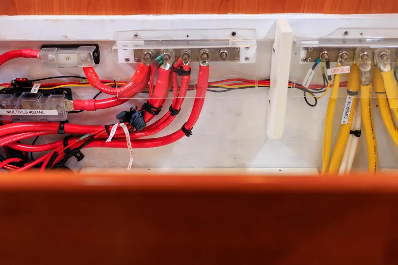 Heureka Yacht Photos Pics 