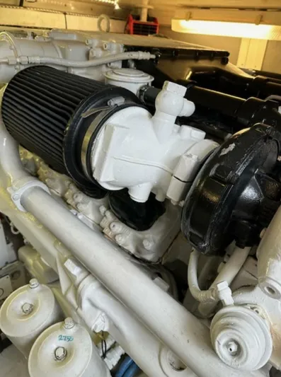 Waiheke Yacht Photos Pics 2002 Cabo 43 Fly - Image 21