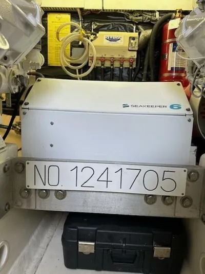 Waiheke Yacht Photos Pics 2002 Cabo 43 Fly - Image 23