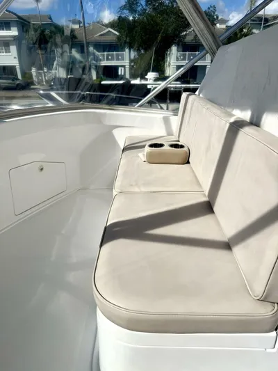 Waiheke Yacht Photos Pics 2002 Cabo 43 Fly - Image 7