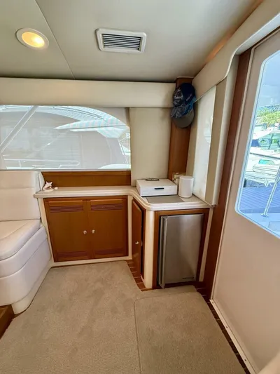 Waiheke Yacht Photos Pics 2002 Cabo 43 Fly - Image 12