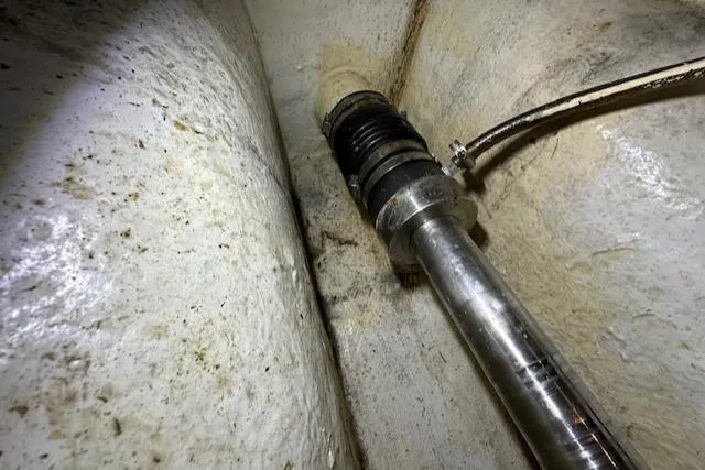 Tortuga Yacht Photos Pics Propeller shaft and stuffing box in 1987 Kadey-Krogen 42 boat.