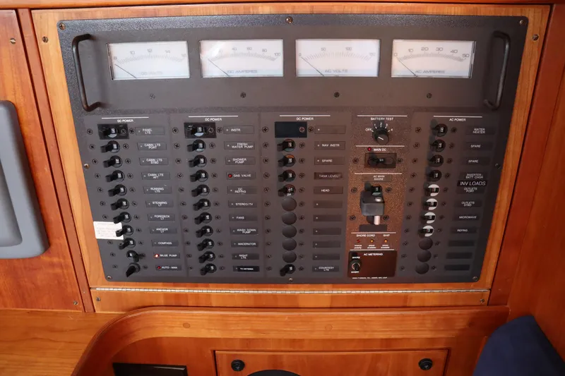 Cianna Yacht Photos Pics 