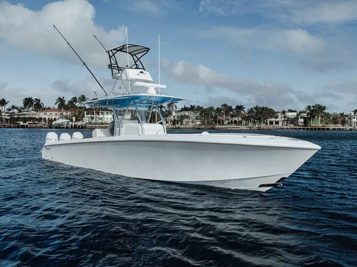 Southpaw Yacht Photos Pics 