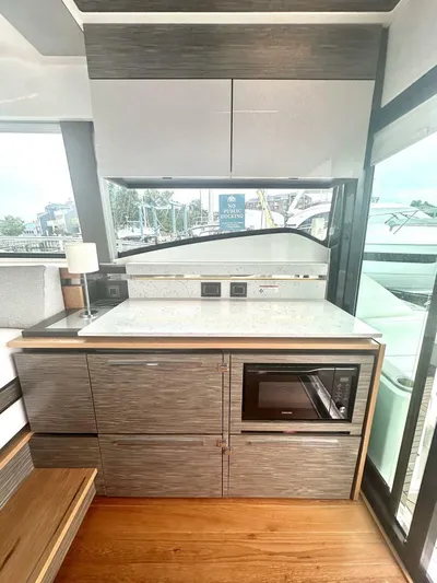 Jena Yacht Photos Pics 2019 Tiara Yachts 49 Coupe - Image 16