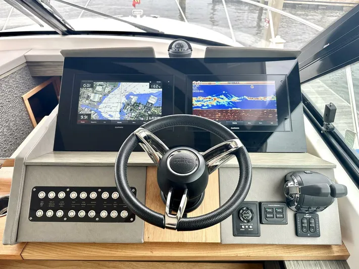 Jena Yacht Photos Pics 2019 Tiara Yachts 49 Coupe - Image 23