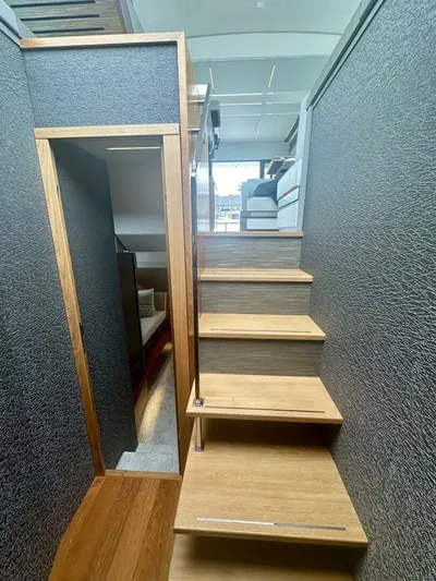 Jena Yacht Photos Pics 2019 Tiara Yachts 49 Coupe - Image 26