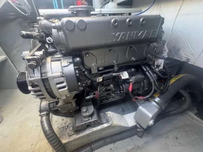 Bad Kitty Yacht Photos Pics 