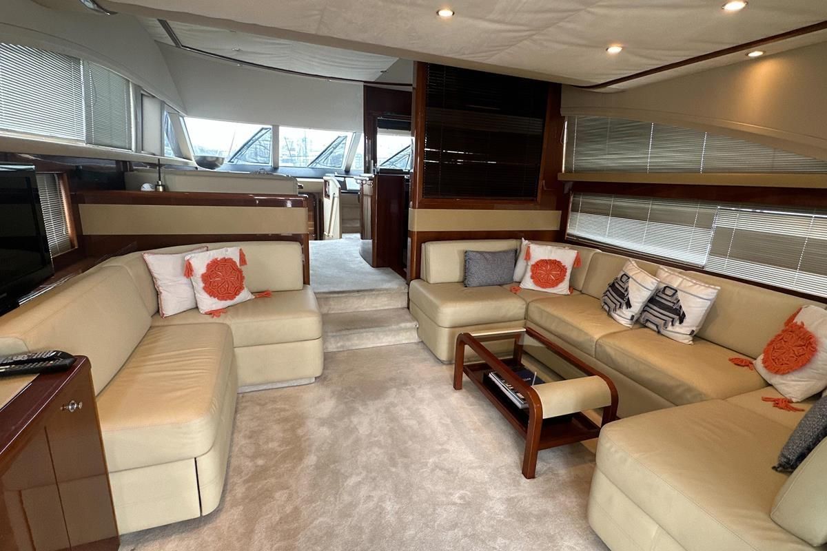 2008 Princess 62 