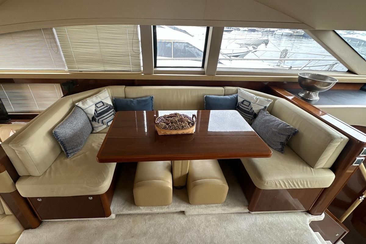 2008 Princess 62 
