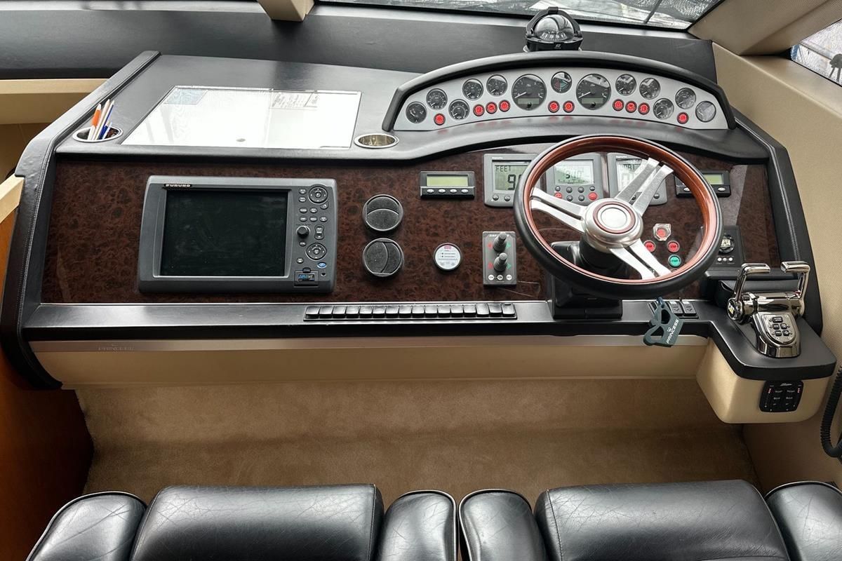 2008 Princess 62 