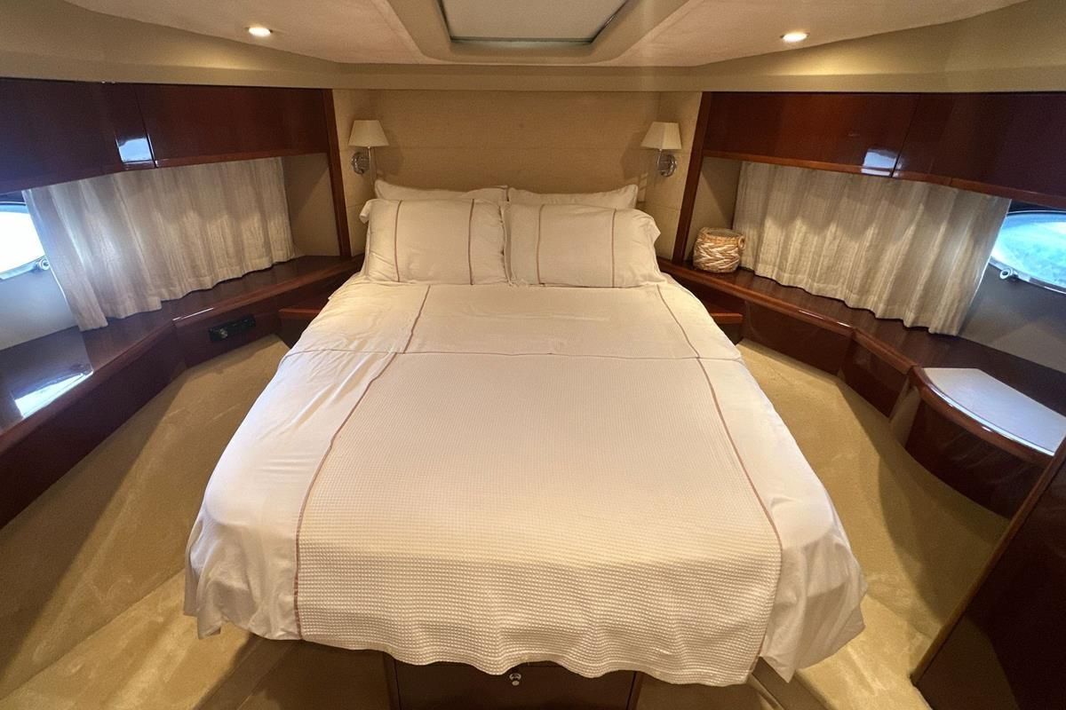 2008 Princess 62 