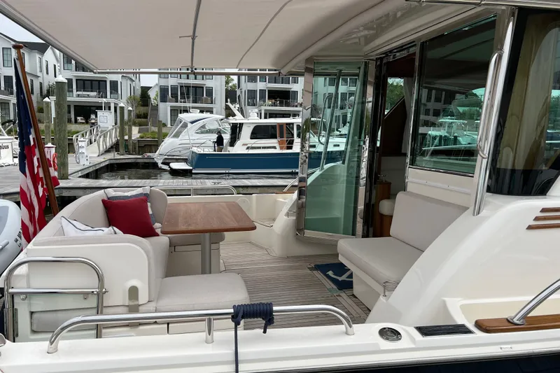  Yacht Photos Pics Cockpit