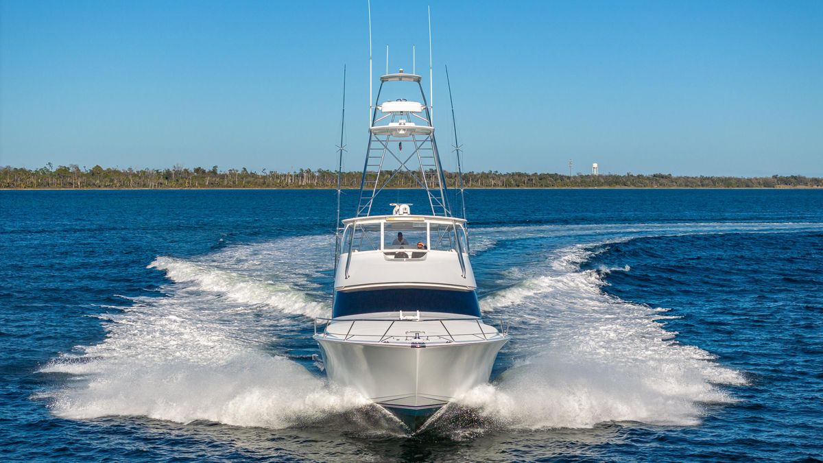 2004 Viking 73 