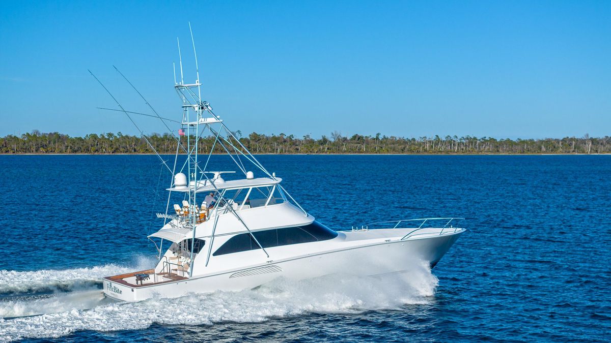 2004 Viking 73 