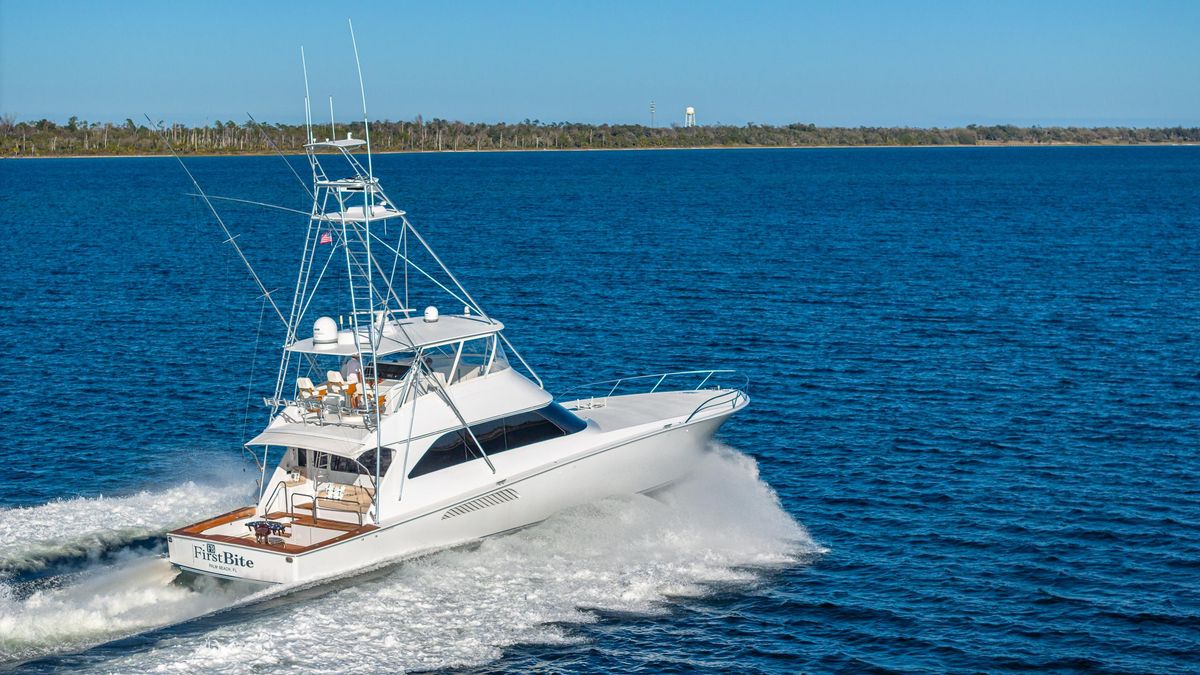 2004 Viking 73 