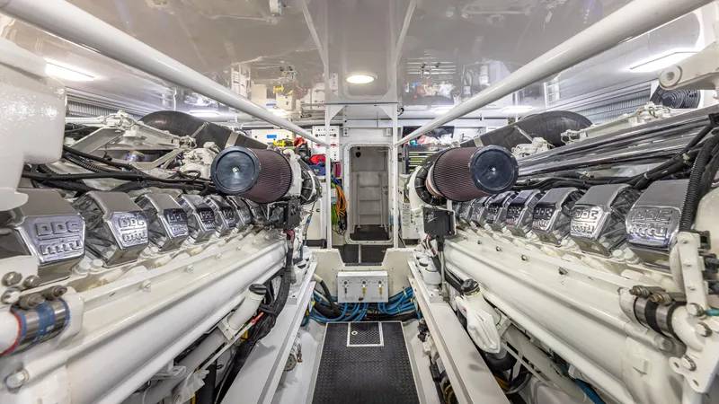 First Bite Yacht Photos Pics 