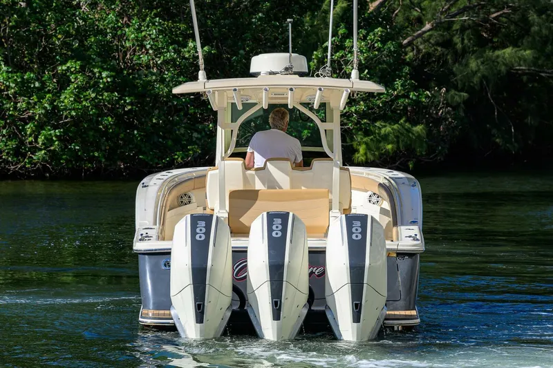  Yacht Photos Pics 2019 Scout 355 Lxf - Image 7
