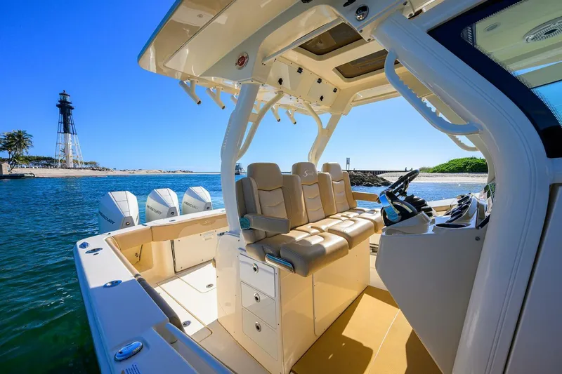  Yacht Photos Pics 2019 Scout 355 Lxf - Image 31