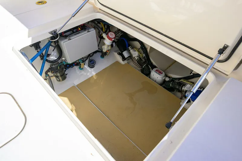  Yacht Photos Pics 2019 Scout 355 Lxf - Image 49