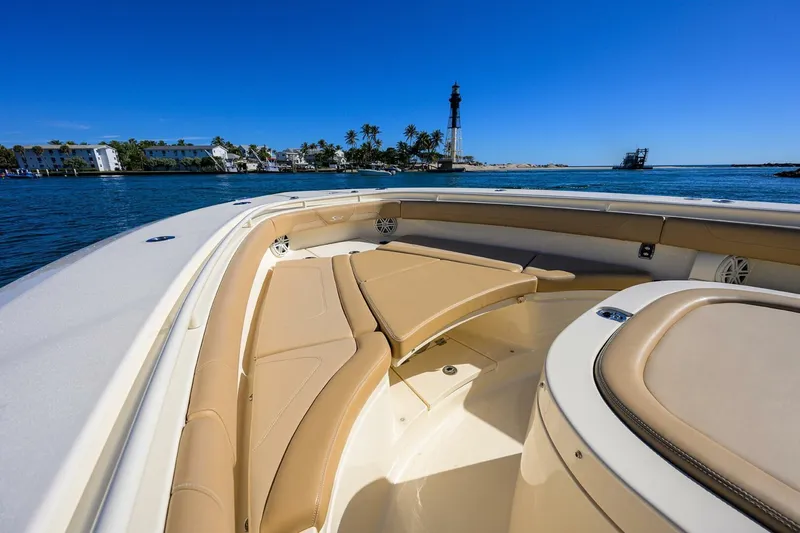  Yacht Photos Pics 2019 Scout 355 Lxf - Image 17