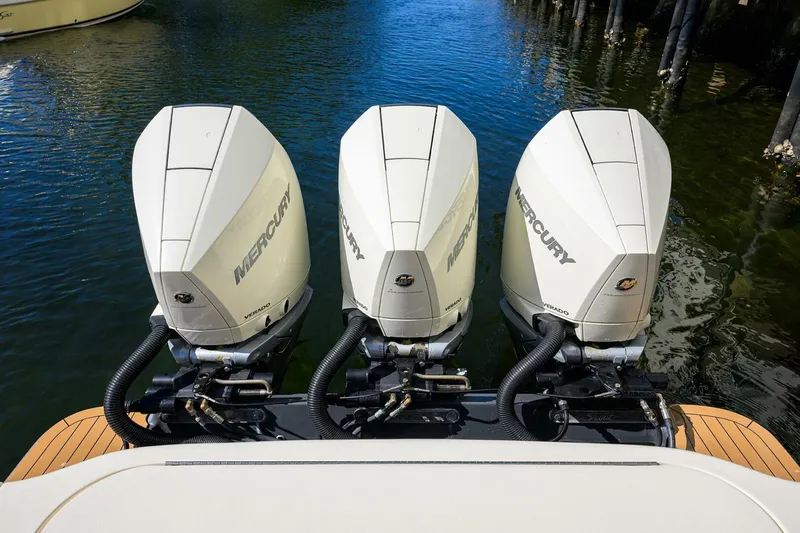  Yacht Photos Pics 2019 Scout 355 Lxf - Image 54