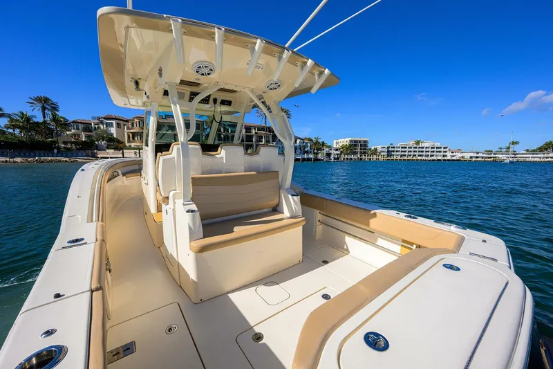  Yacht Photos Pics 2019 Scout 355 Lxf - Image 43