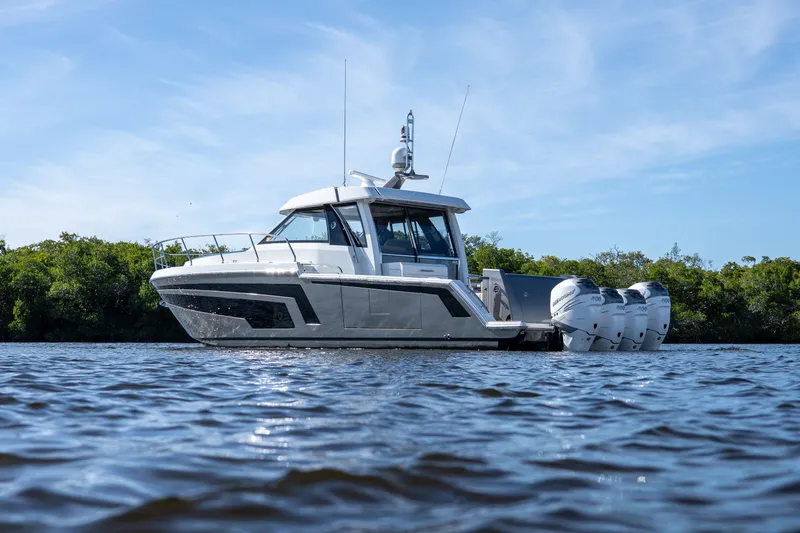 Last Waltz Yacht Photos Pics 