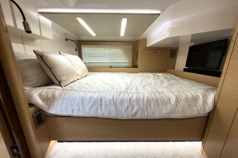 Last Waltz Yacht Photos Pics 