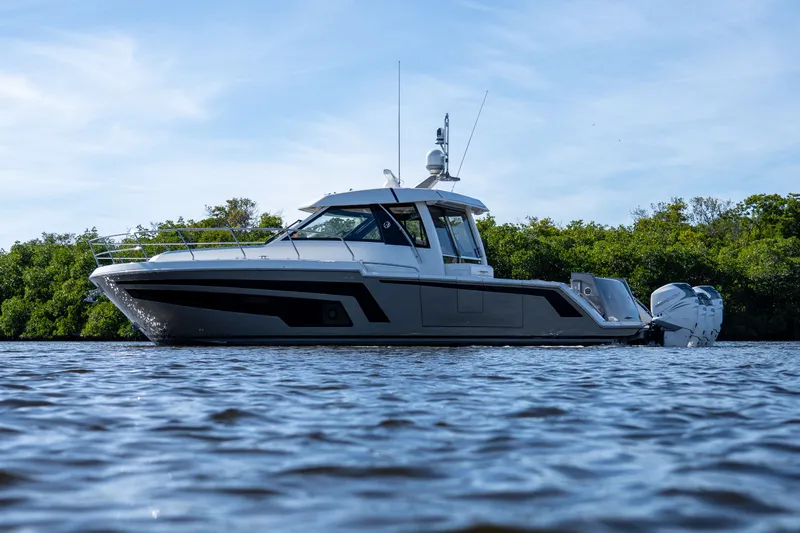 Last Waltz Yacht Photos Pics 