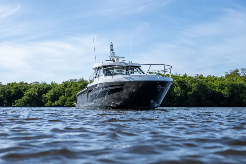 Last Waltz Yacht Photos Pics 