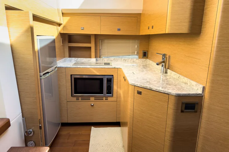 Last Waltz Yacht Photos Pics 