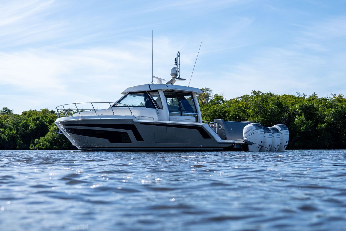 2021 Ocean Alexander 45 