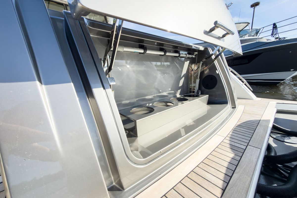 2021 Ocean Alexander 45 